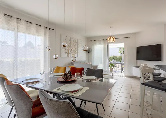 بيت للعطل Maison A 15 Min Du Centre