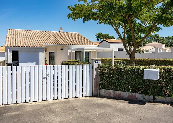 Maison A 15 Min Du Centre بيت للعطل *