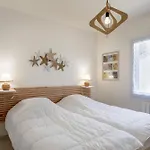 Maison A 15 Min Du Centre 度假居 *