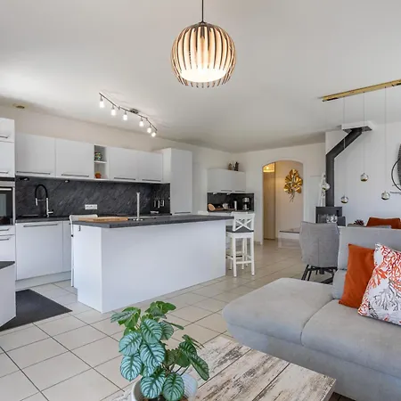 Charmante Maison 6 Personnes Avec J