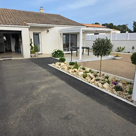 Charmante Maison 6 Personnes Avec J *